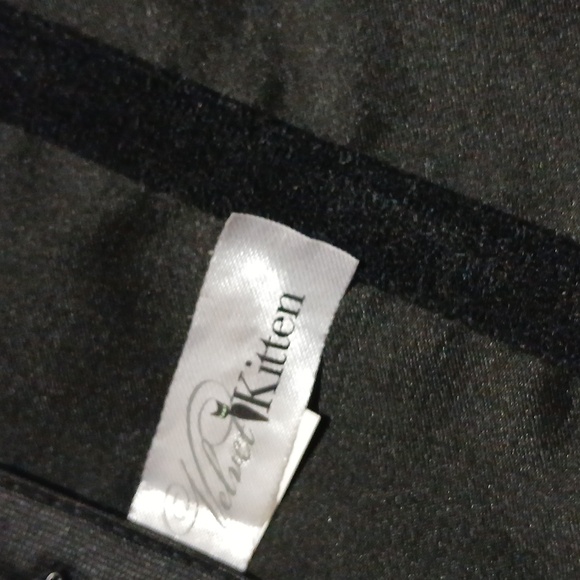 Black Lace Corset Top - Picture 12 of 15